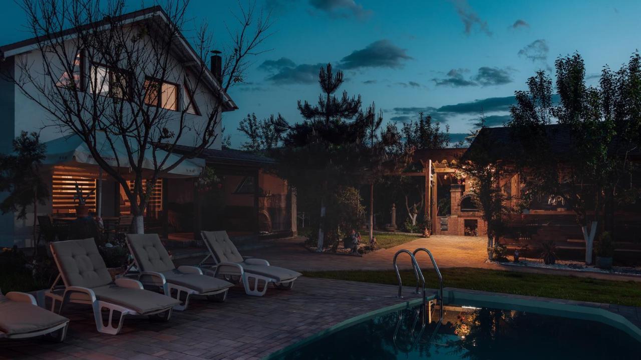 Villa Casuta De Sub Deal - Ciubar Si Piscina Măgura Exterior foto